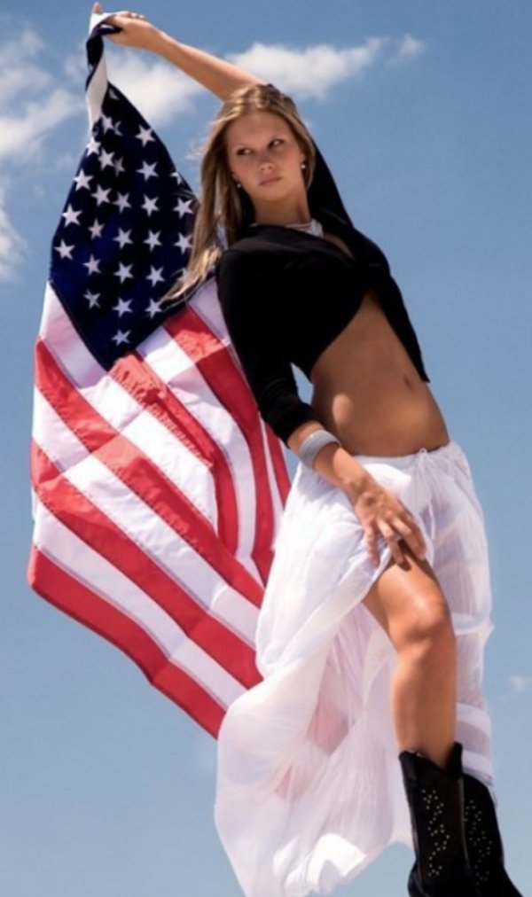Sexy And Patriotic Girls.