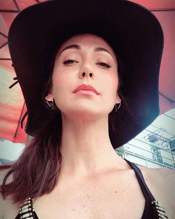 40 Sexy Pictures Of Jessica Chobot.