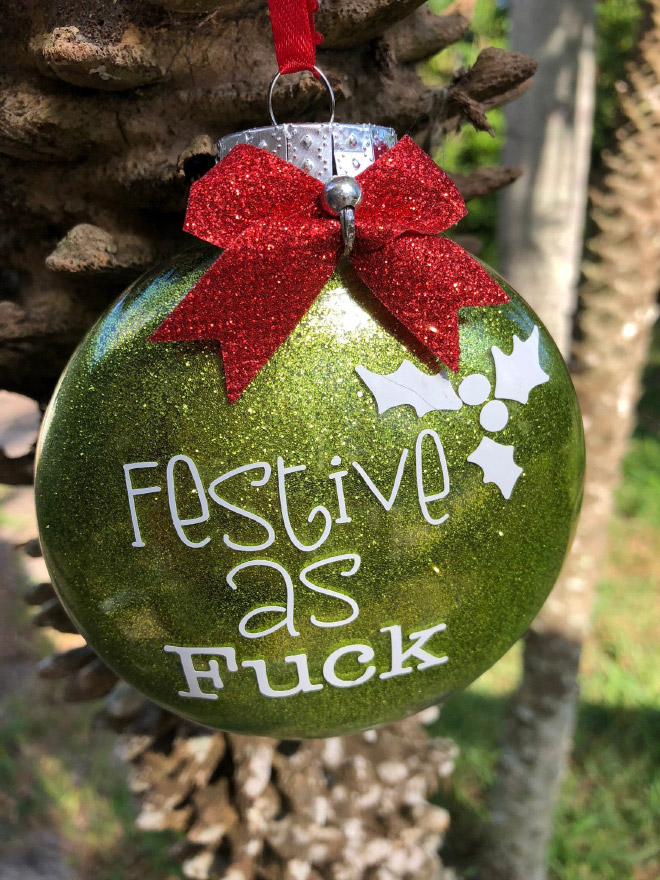 20 Rude Tree Ornaments For People Who Hate Christmas - Barnorama