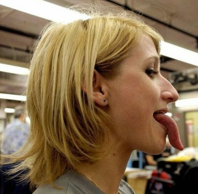 Chicks with long tongues