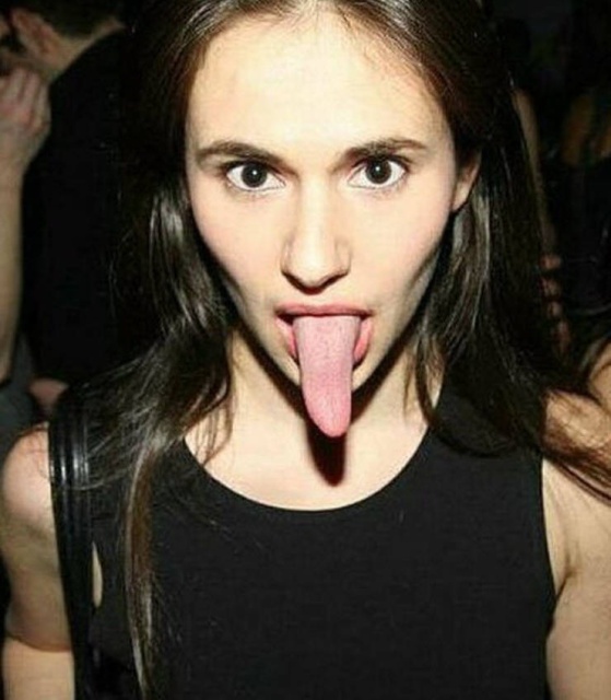 17 People With Very Long Tongues.