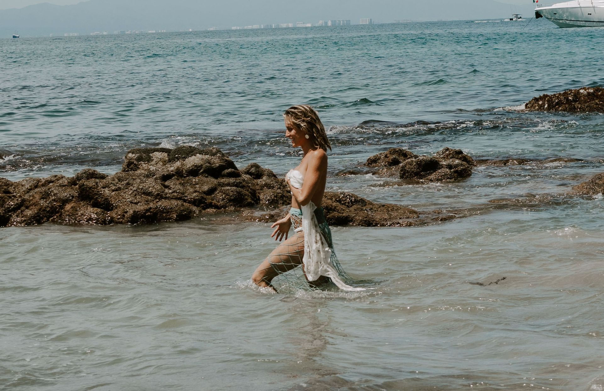 Kristin Cavallari’s Topless Photoshoot.