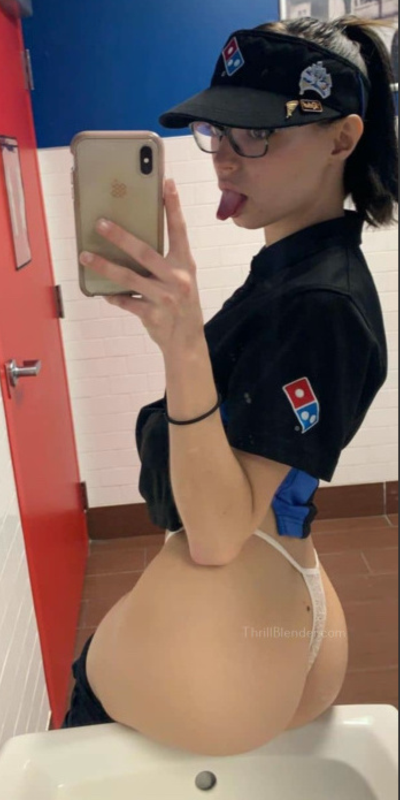 26 Hot Girls Get Bored At Work 2