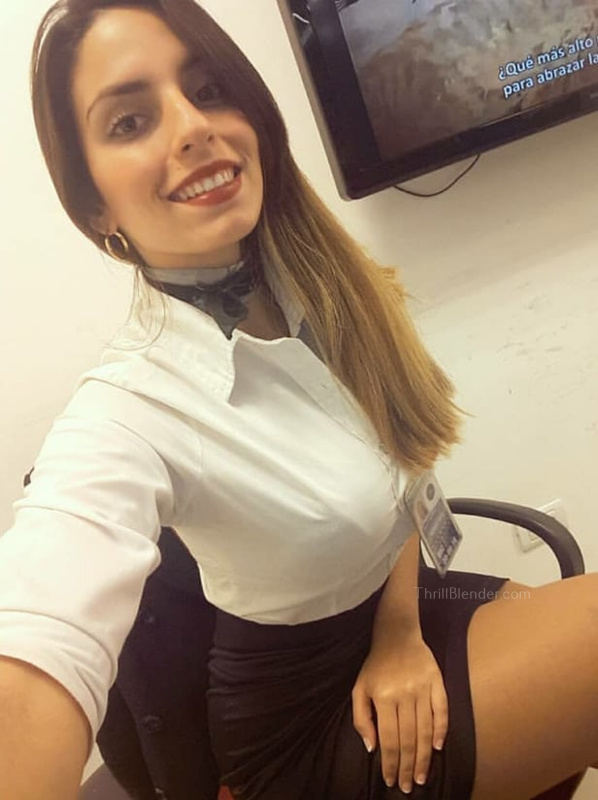 26 Hot Girls Get Bored At Work 19