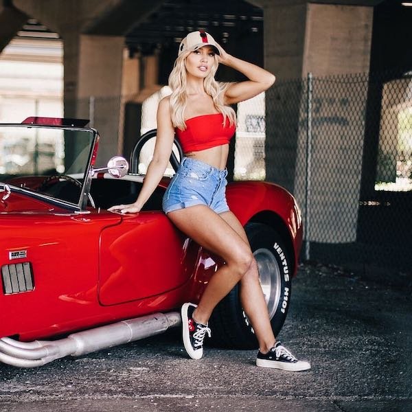 30 Hot Girls And Cars 14