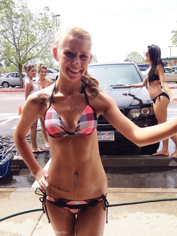 Are Bikini Car Washes Still A Thing? 38