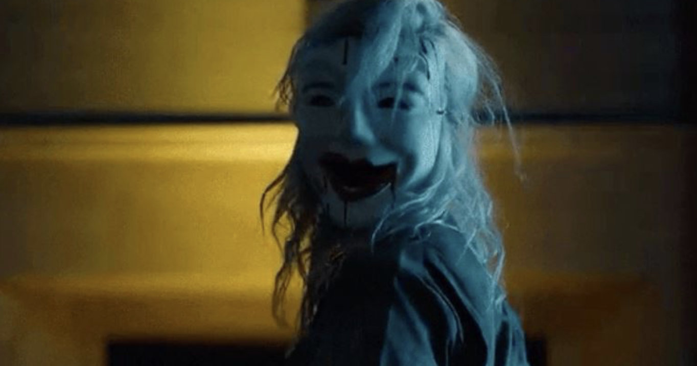 17 Awkward Phrases That Turn Elevators into Social Nightmares – Barnorama