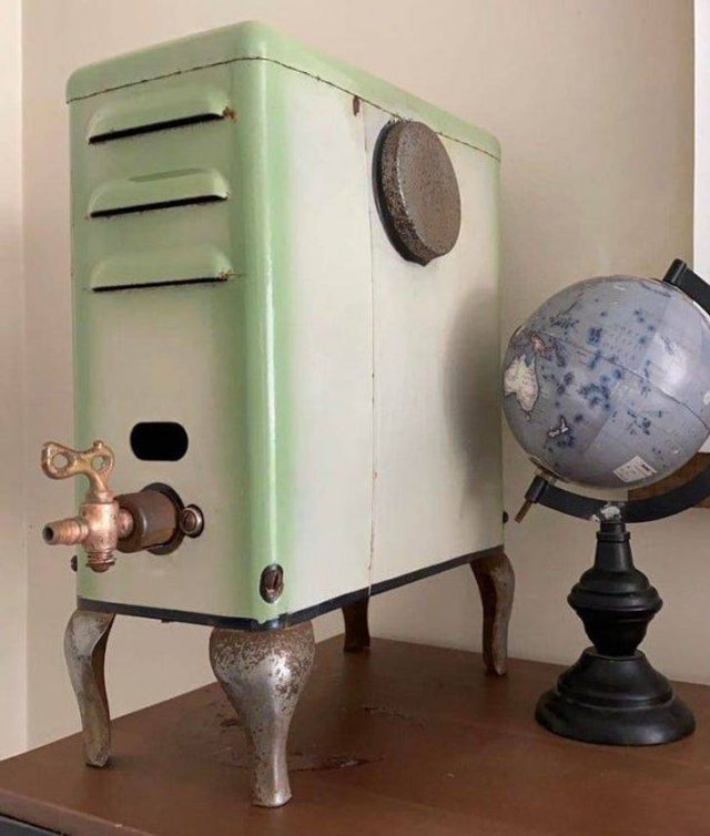 Mystery appliance from a crawl space