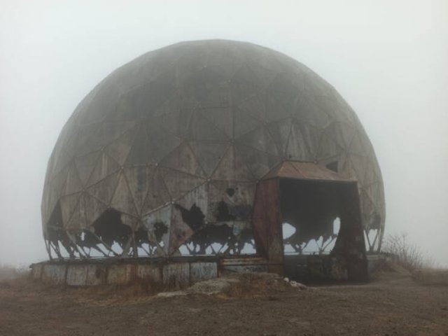 Abandoned air-defense radar, Vladivostok