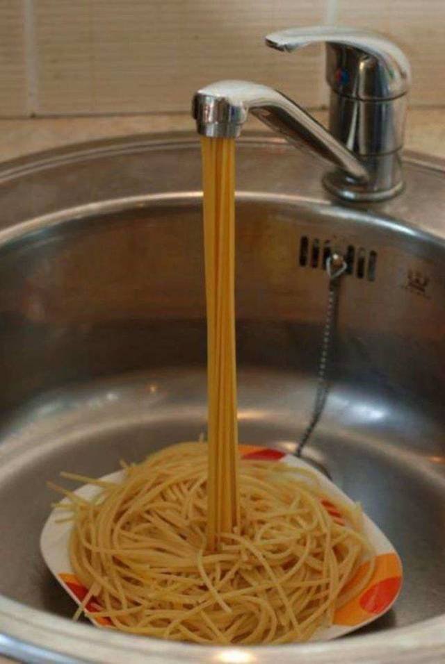 An unusual faucet setup