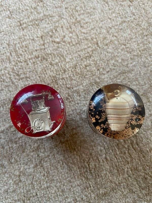 Glass or epoxy handle-like objects